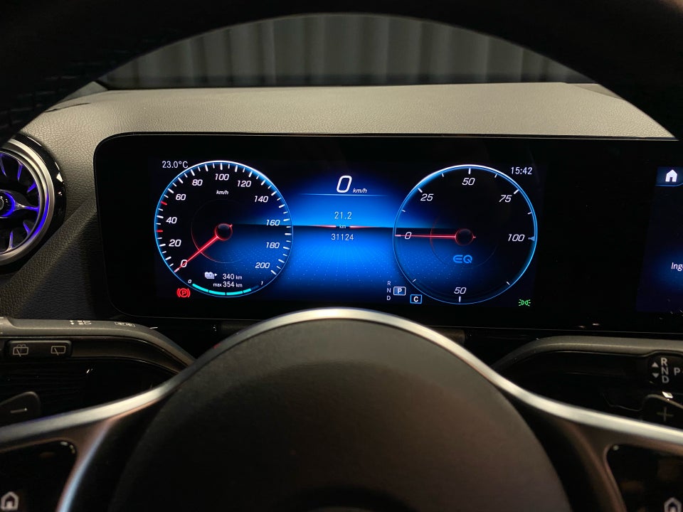 Mercedes EQA250 Progressive 5d