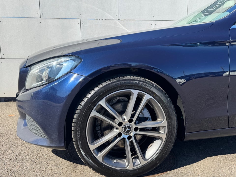 Mercedes C220 d 2,2 Business stc. 5d