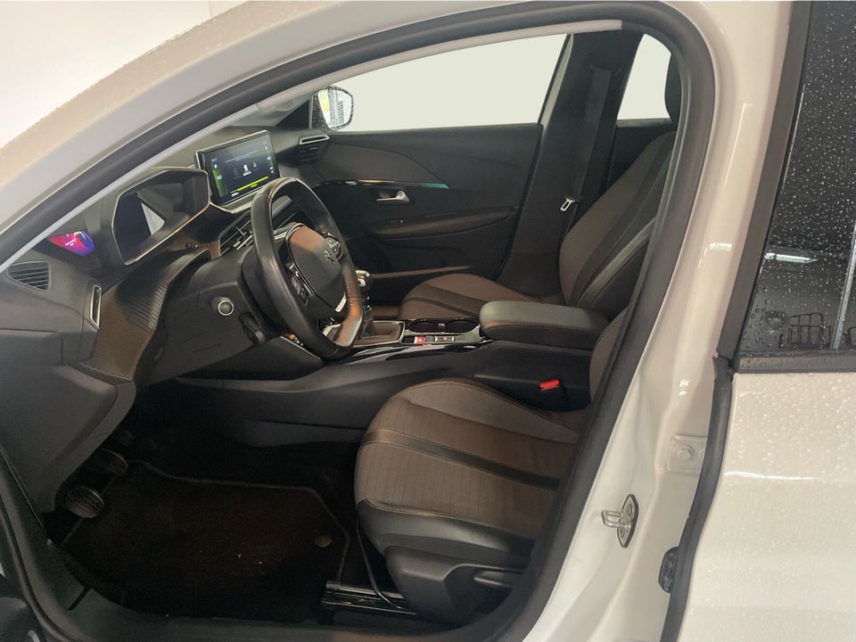 Peugeot 208 1,5 BlueHDi 100 Allure Comfort 5d