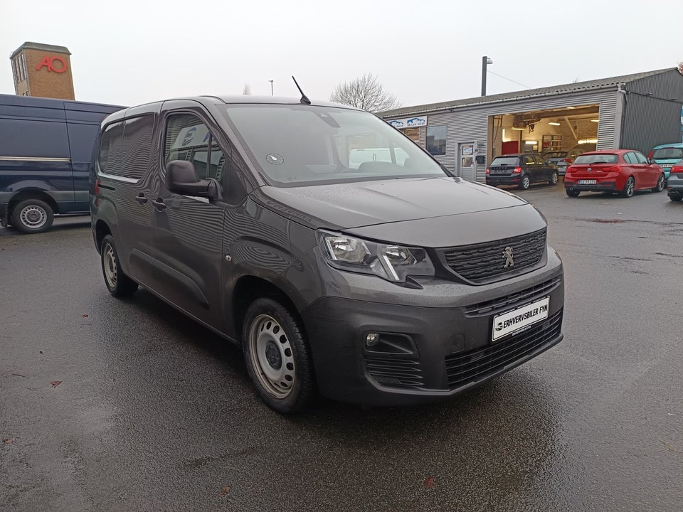 Peugeot Partner 1,5 BlueHDi 100 L2V2 Plus Van