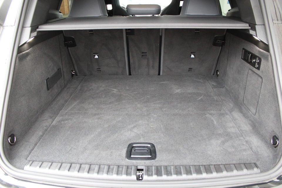 BMW iX xDrive40 Sport 5d