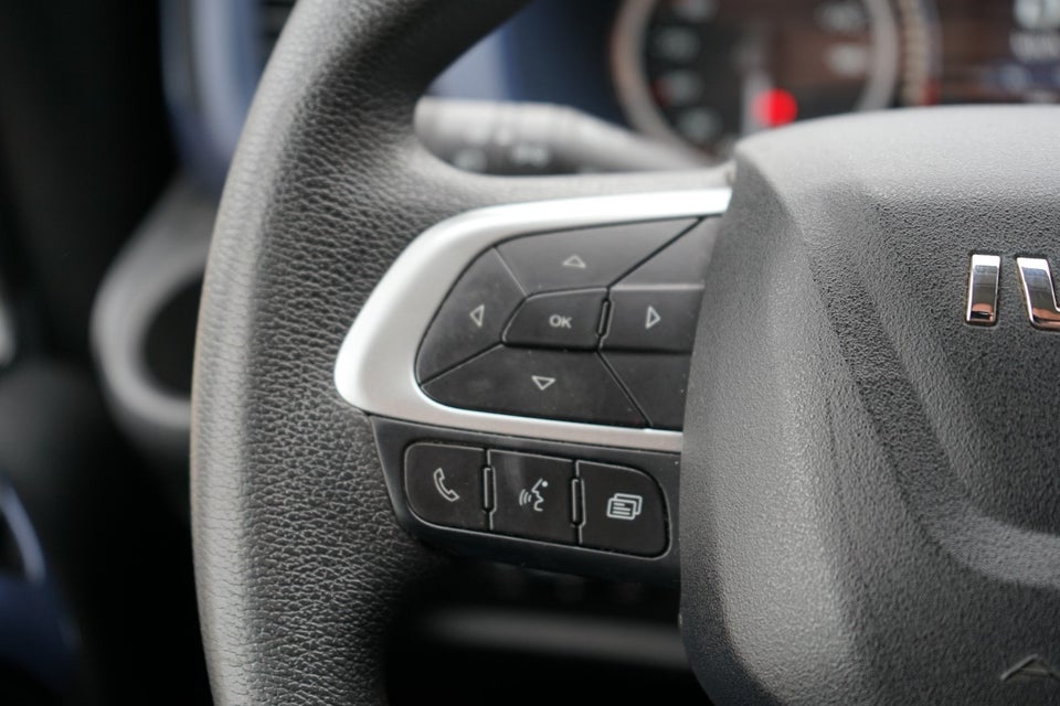 Iveco Daily 2,3 35S16 Alukasse m/lift AG8 2d