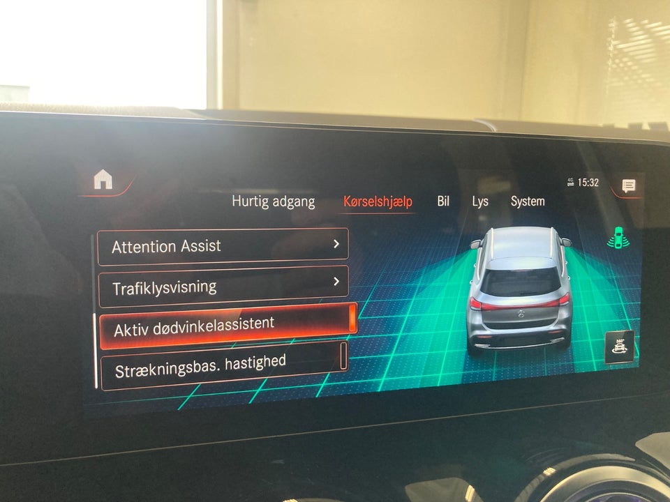 Mercedes EQA250 Progressive 5d