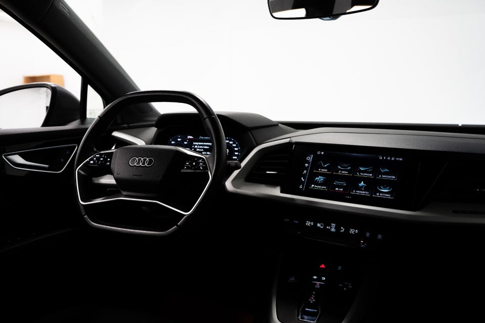 Audi Q4 e-tron 35 Advanced 5d