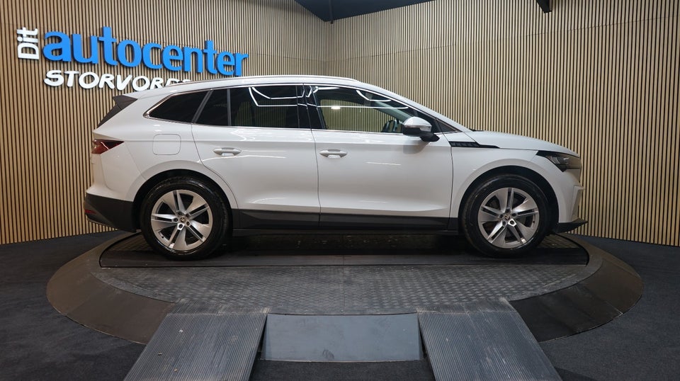 Skoda Enyaq 80 iV Plus Loft 5d