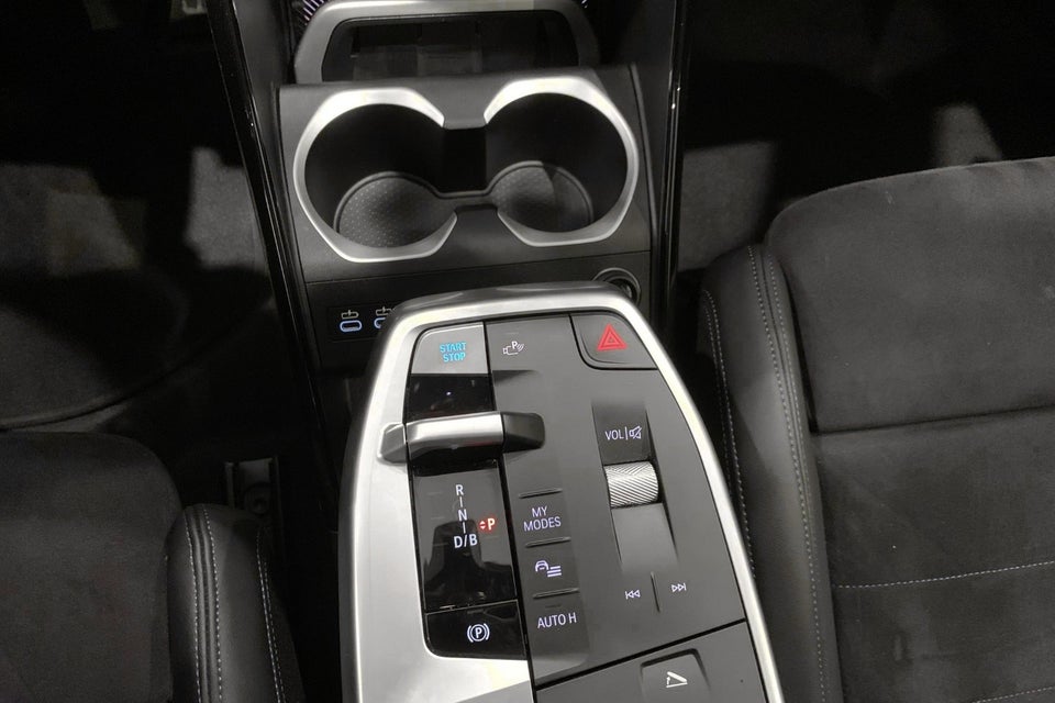 BMW iX1 eDrive20 M-Sport Pro 5d