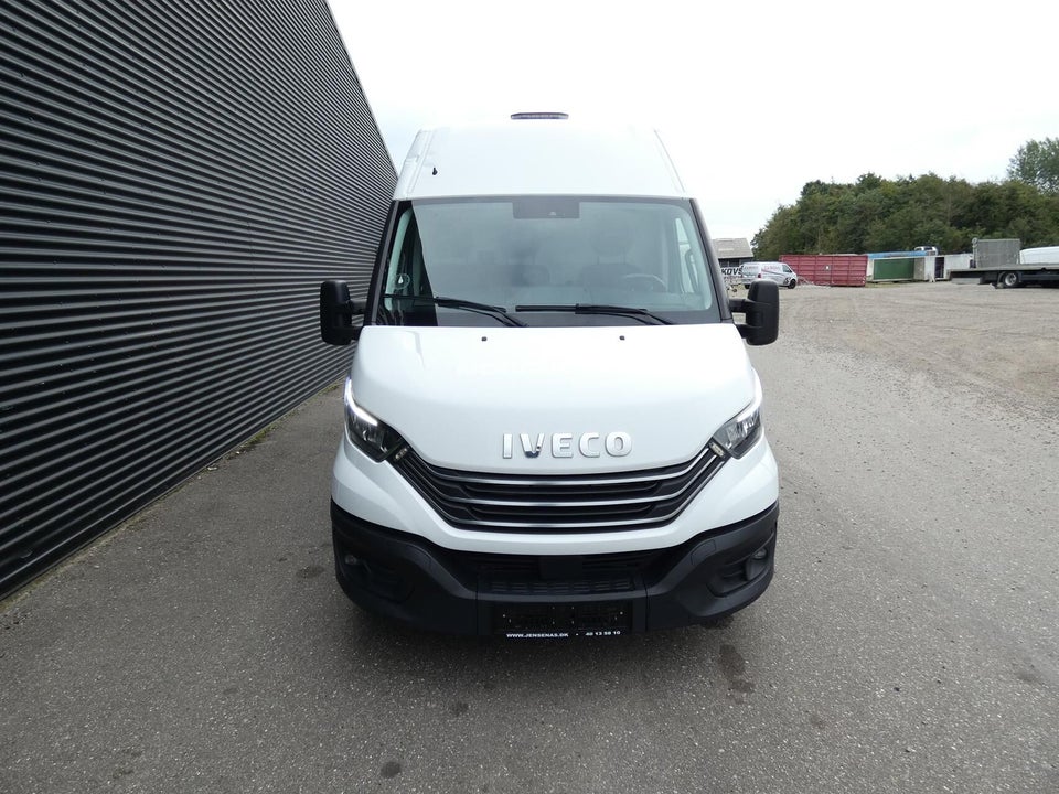 Iveco Daily 3,0 35S18 12m³ Van AG8