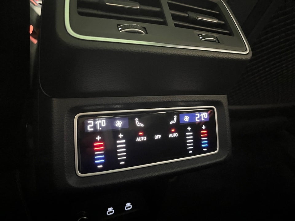 Audi SQ8 e-tron Sportback quattro 5d