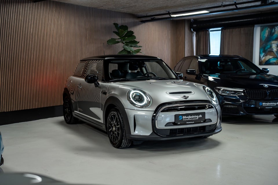 MINI Cooper SE Yours Trim 3d