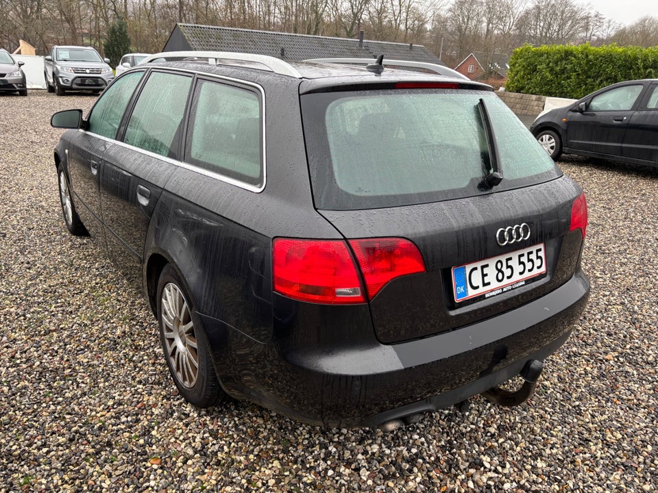 Audi A4 2,0 TDi 140 Avant Multitr. 5d