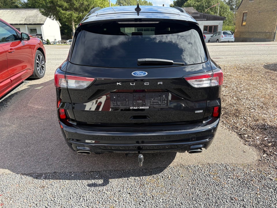 Ford Kuga 2,5 PHEV ST-Line X CVT 5d