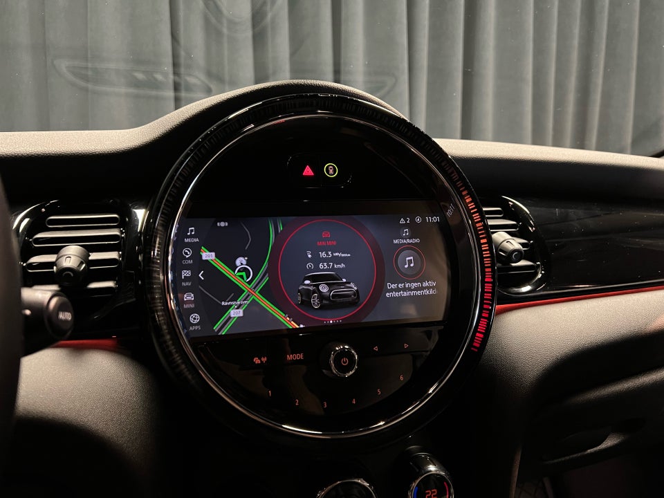 MINI Cooper SE Classic Trim 3d