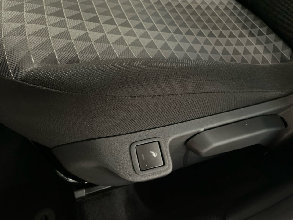 Peugeot 108 1,0 e-VTi 72 Selection 5d