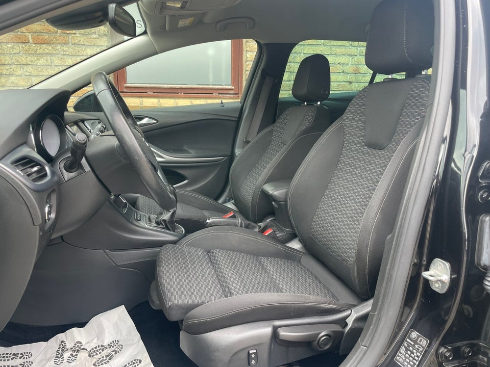 Opel Astra 1,0 T 105 Enjoy Sports Tourer 5d