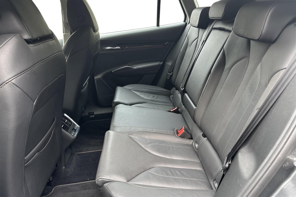 Skoda Enyaq 80 iV Plus Suite 5d