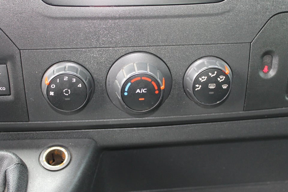 Renault Master III T35 2,3 dCi 145 L3 Db.Kab 4d