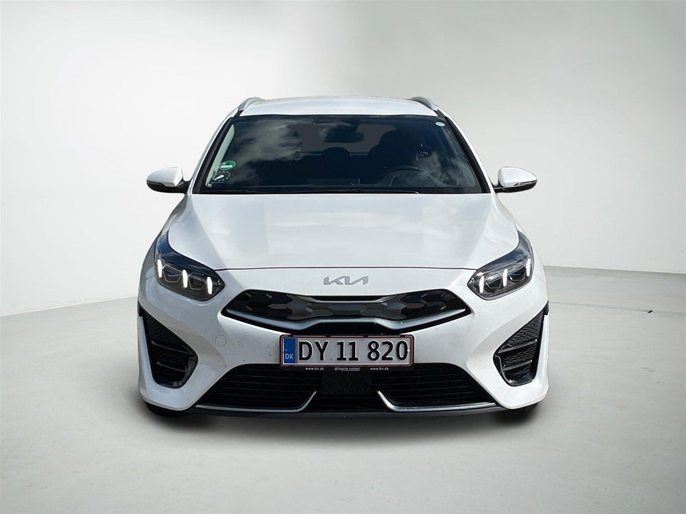 Kia Ceed 1,6 PHEV Prestige SW DCT 5d