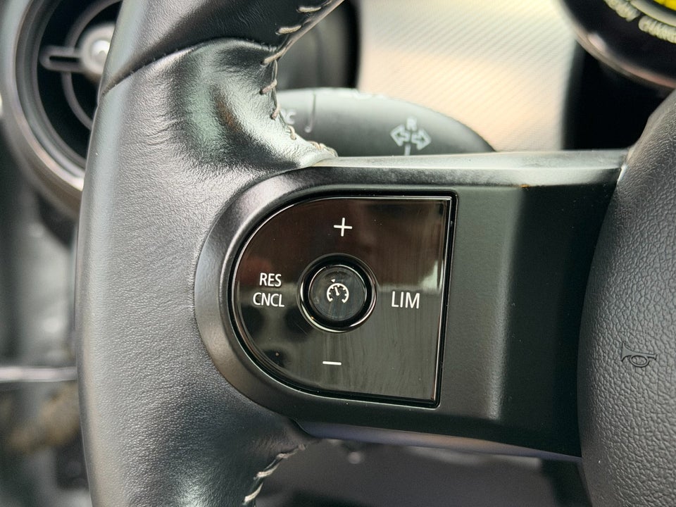 MINI Cooper SE Maximise 3d