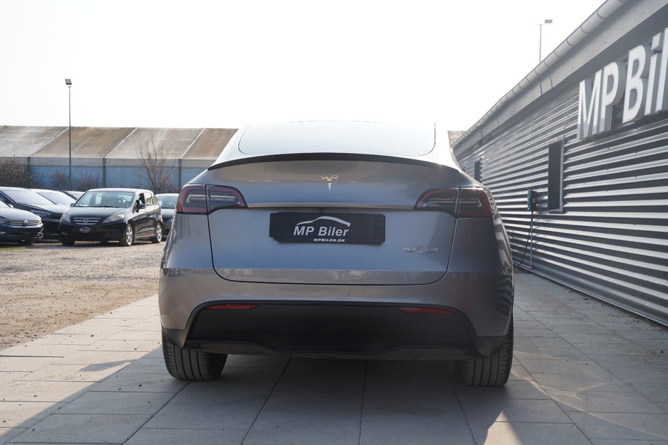 Tesla Model Y Performance AWD 5d