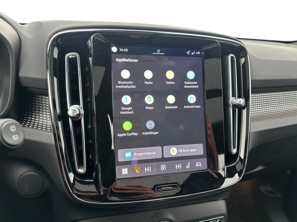 Volvo EX40 Extended Range Black Edition Excess 5d