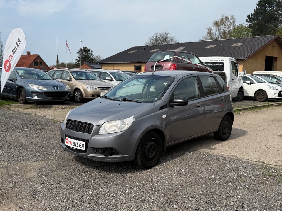 Chevrolet Aveo 1,2 Base 5d