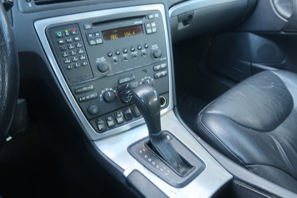 Volvo S60 2,4 170 aut. 4d