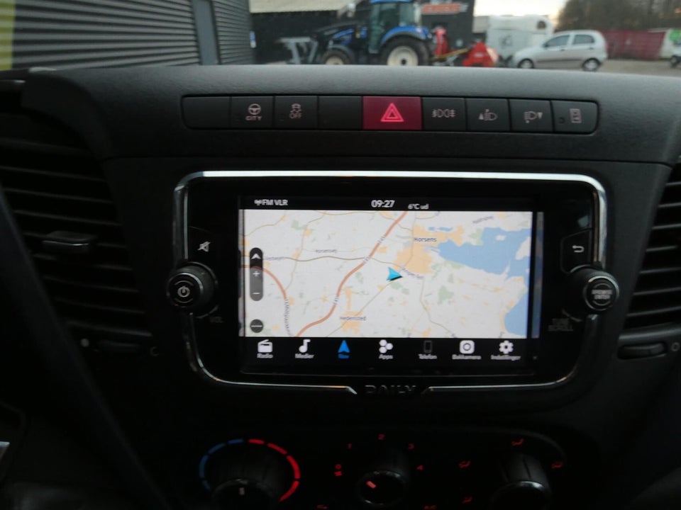 Iveco Daily 2,3 35S16 3750mm Lad AG8 2d