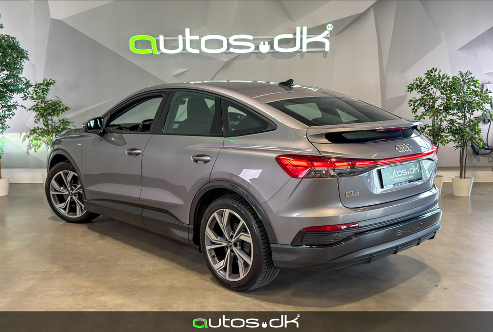 Audi Q4 e-tron 40 S-line Sportback 5d