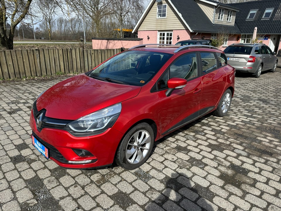 Renault Clio IV 0,9 TCe 90 Limited Sport Tourer 5d