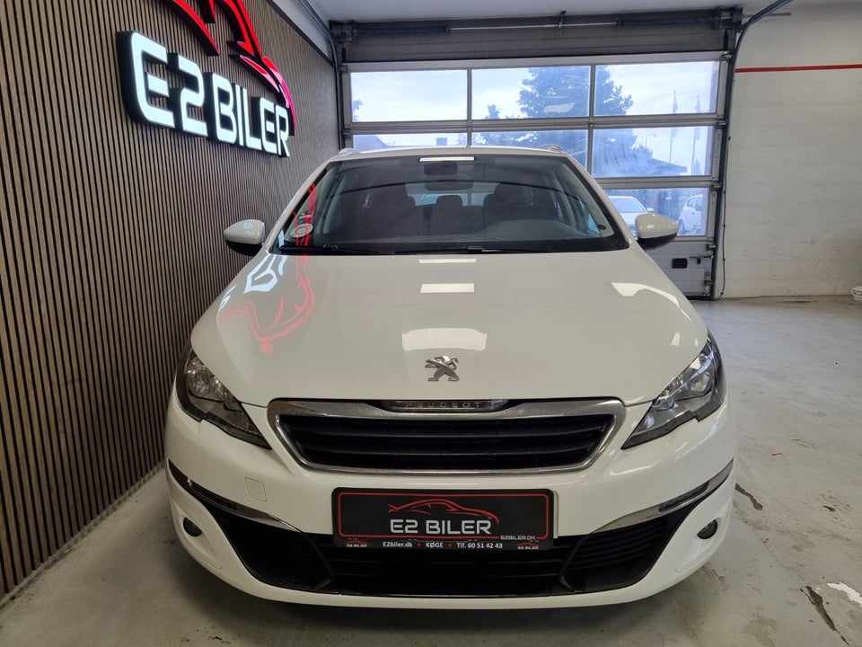 Peugeot 308 1,6 BlueHDi 120 Style SW 5d