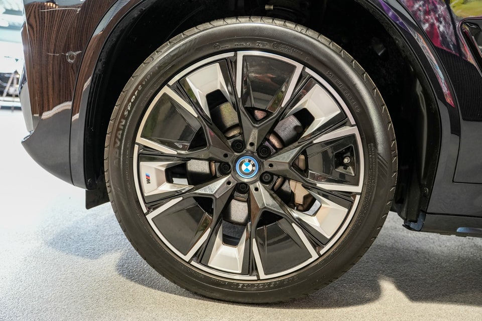 BMW iX3 Charged Plus M-Sport 5d