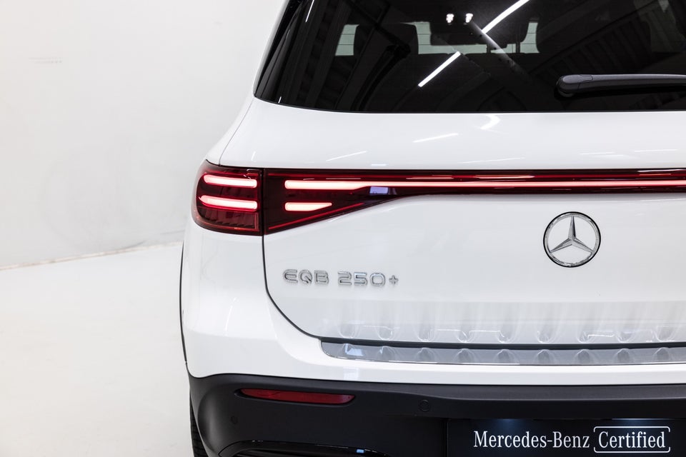 Mercedes EQB250+ AMG Premium 5d