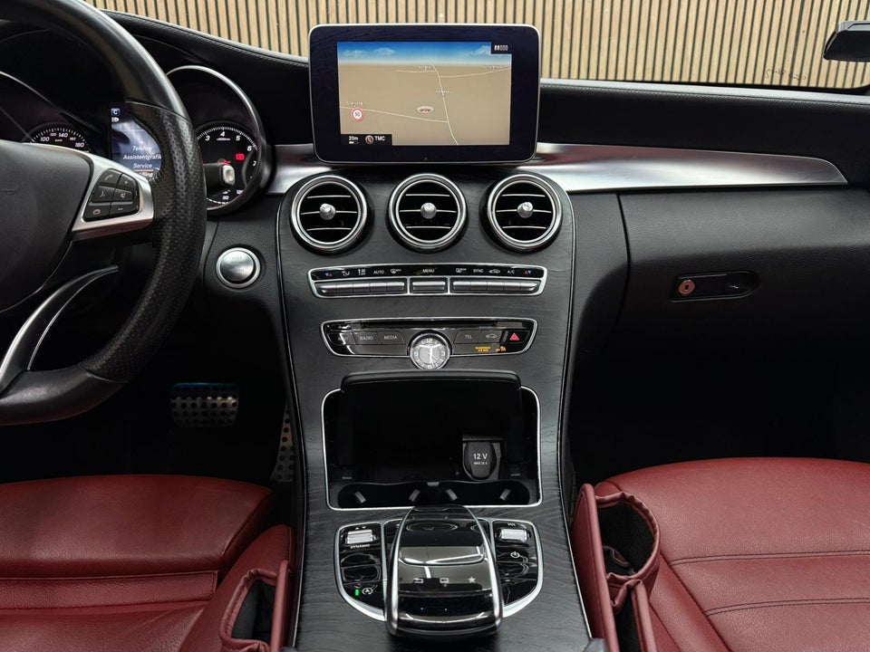 Mercedes C400 3,0 AMG Line aut. 4Matic 4d