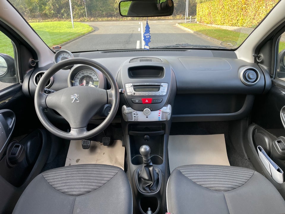 Peugeot 107 1,0  5d