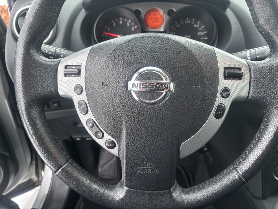 Nissan Qashqai 1,6 Acenta 5d
