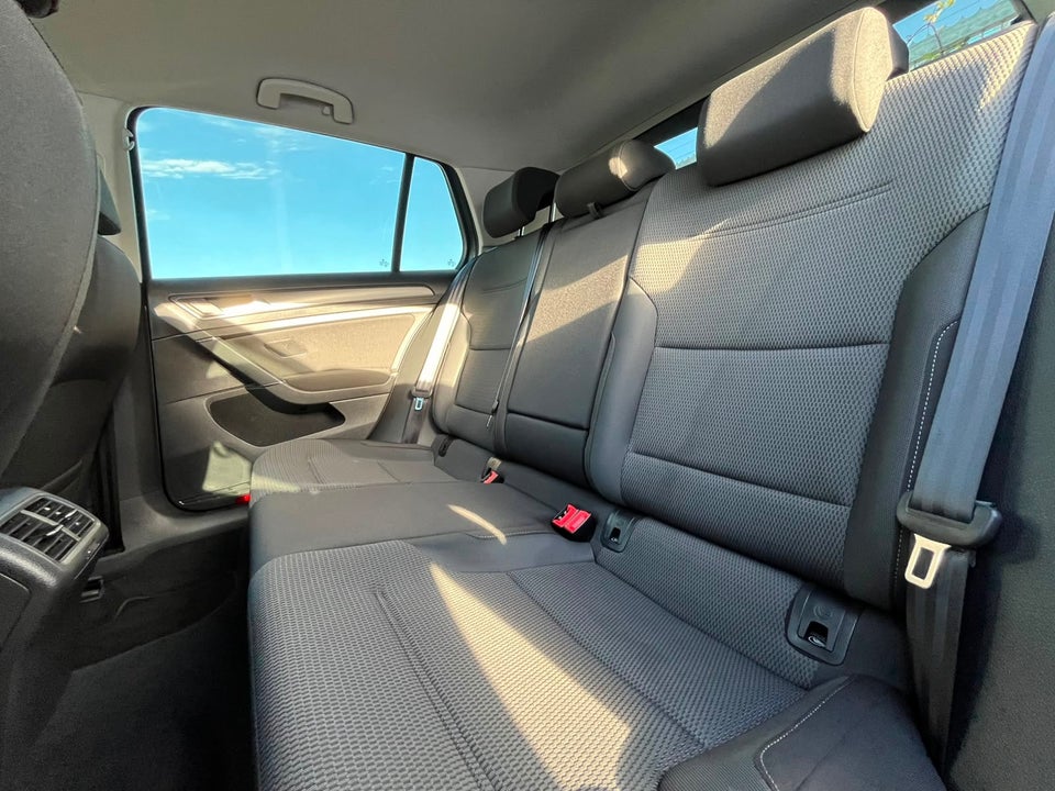VW Golf VII 1,5 TSi 150 Comfortline 5d