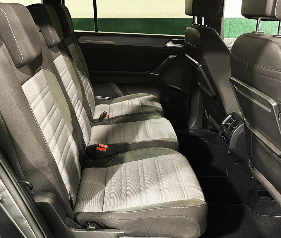 VW Touran 1,4 TSi 150 R-line DSG 7prs 5d