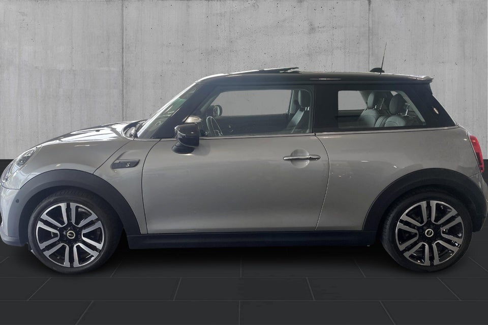 MINI Cooper SE Edition Premium 3d