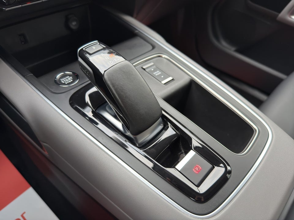 Citroën C5 Aircross 1,6 Hybrid Feel EAT8 5d