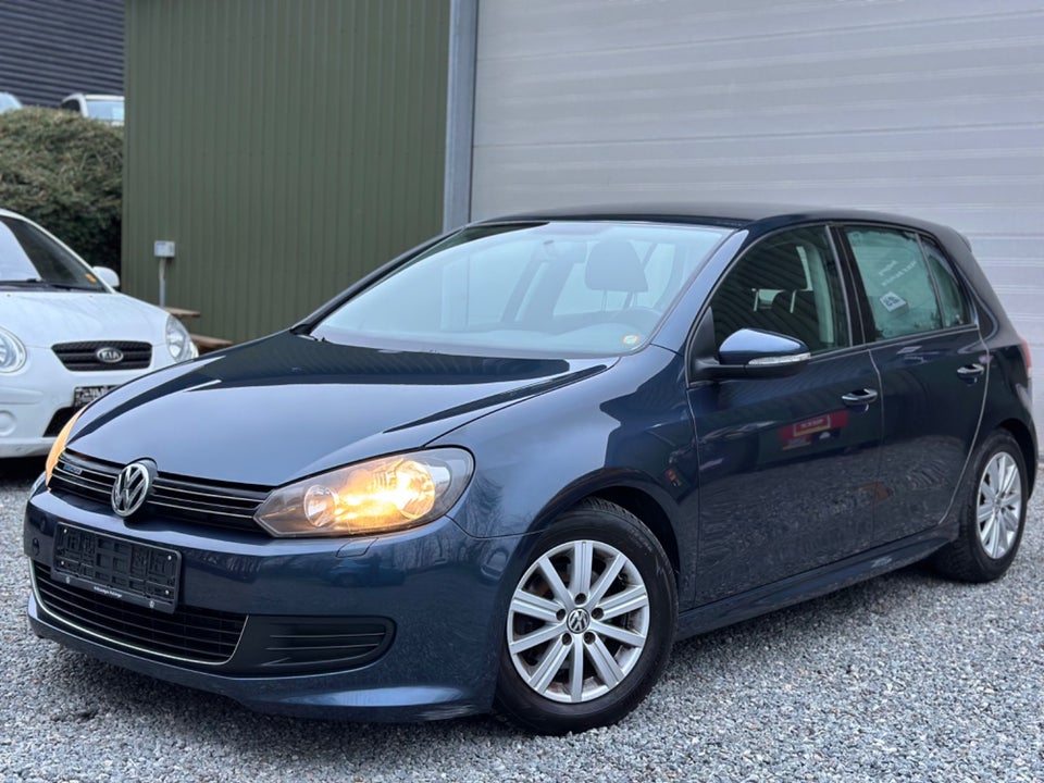 VW Golf VI 1,6 TDi 105 BlueMotion 5d