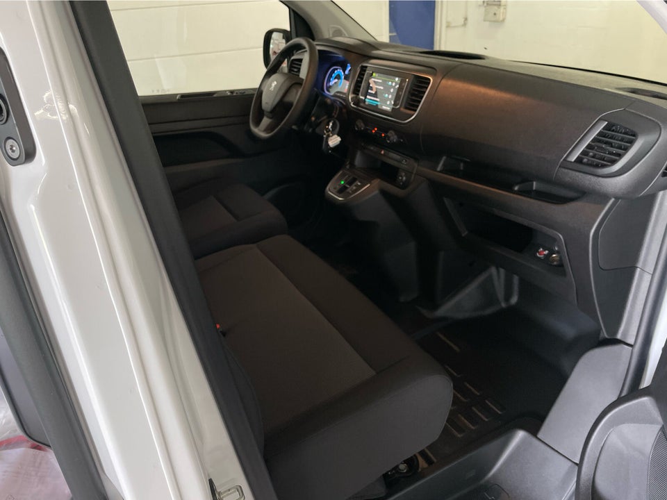 Peugeot e-Expert 75 L2 Plus Van