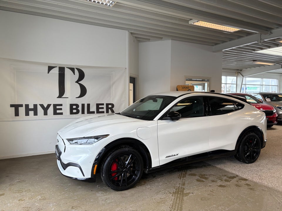 Ford Mustang Mach-E 88 Premium Extended Range 5d