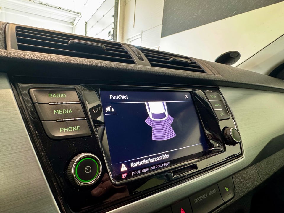 Skoda Fabia 1,0 MPi 60 Celebration Combi 5d