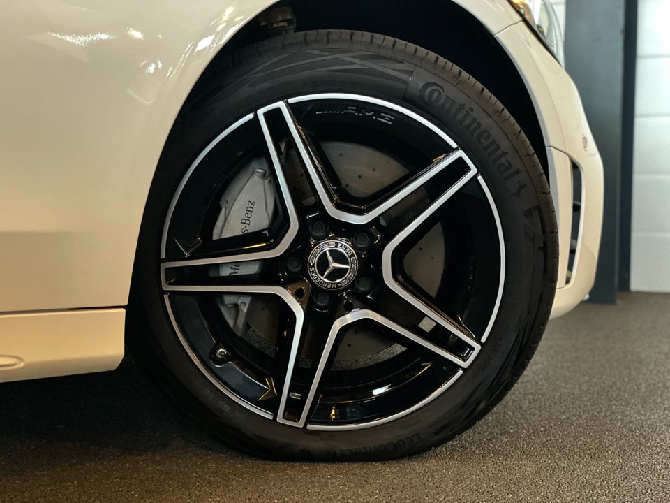 Mercedes C300 de 2,0 AMG Line Night Edition stc. aut. 5d