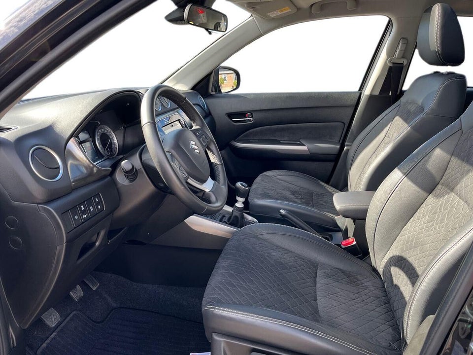 Suzuki Vitara 1,4 mHybrid Adventure 5d