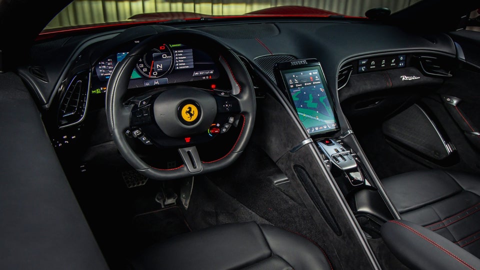 Ferrari Roma 3,9 Spider DCT 2d