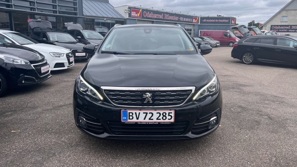 Peugeot 308 1,6 BlueHDi 120 Allure Sky SW 5d