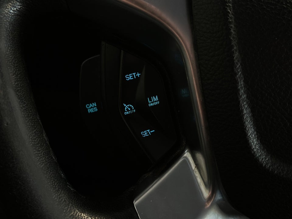 Ford Transit Custom 270S 2,2 TDCi 125 Ambiente Van 5d