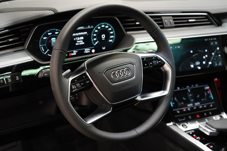 Audi e-tron 55 Prestige quattro 5d