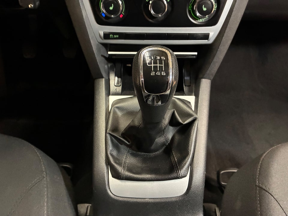 Skoda Octavia 1,4 TSi 122 Ambiente 5d